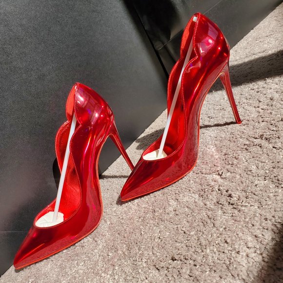 CHRISTIAN LOUBOUTIN Hot Chick 100 metallic patent red pumps 39 - Picture 8 of 16